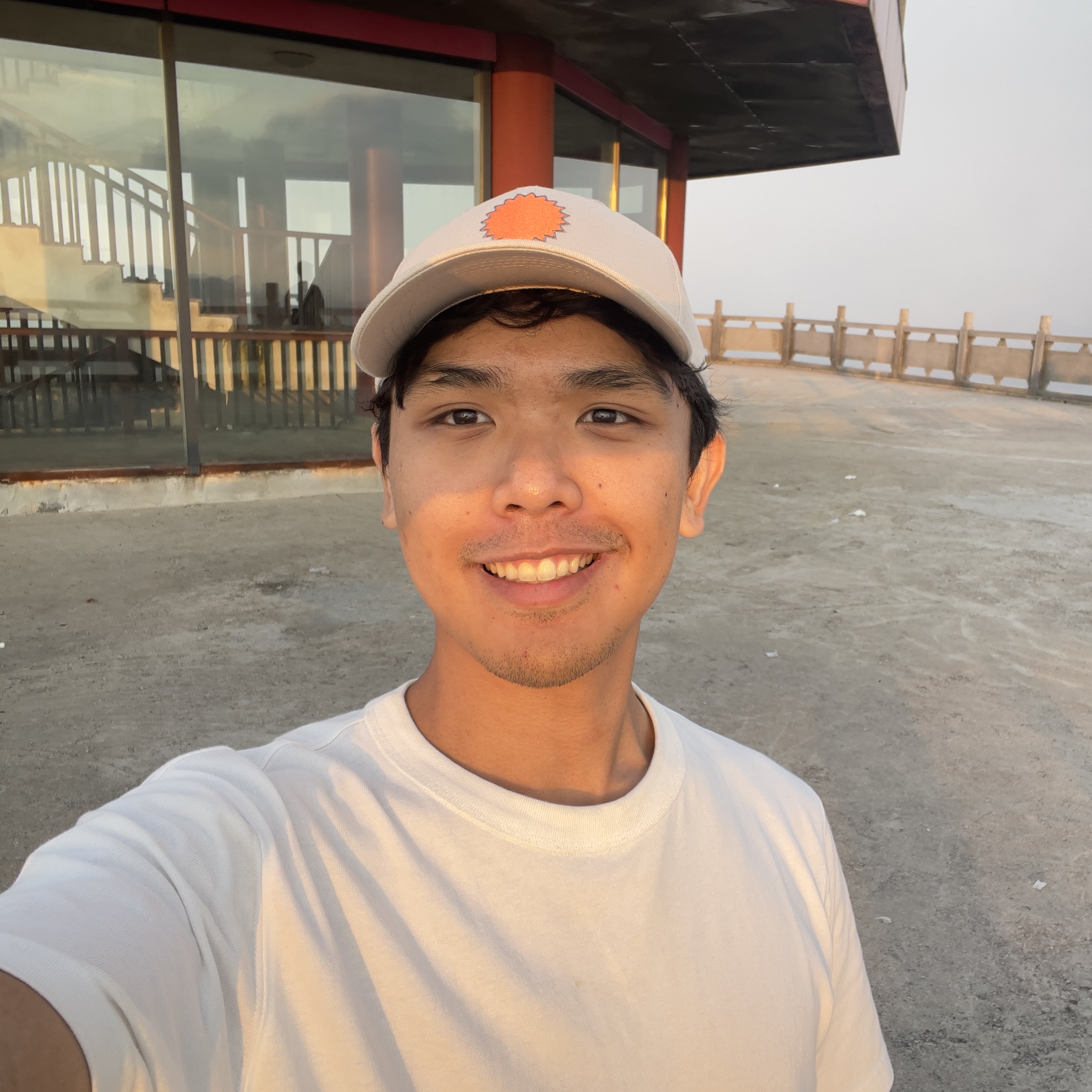 Nawapon Sangsiri
